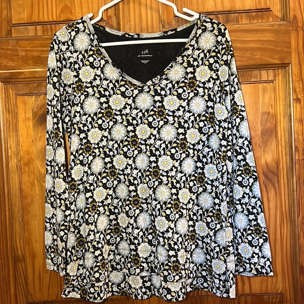 J. Jill Floral Pima V-Neck Long Sleeve Tee